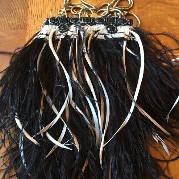 MOO ROO Black n White Feathered Purse - Picture 5 of 14